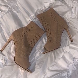 Nude stretch booties!